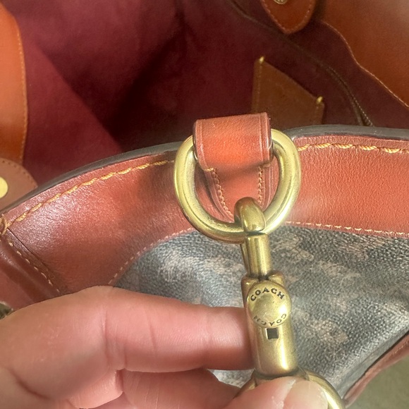 COACH FIELD TOTE COATED CANVAS HORSE CARRIAGE PRINT - Picture 8 of 14